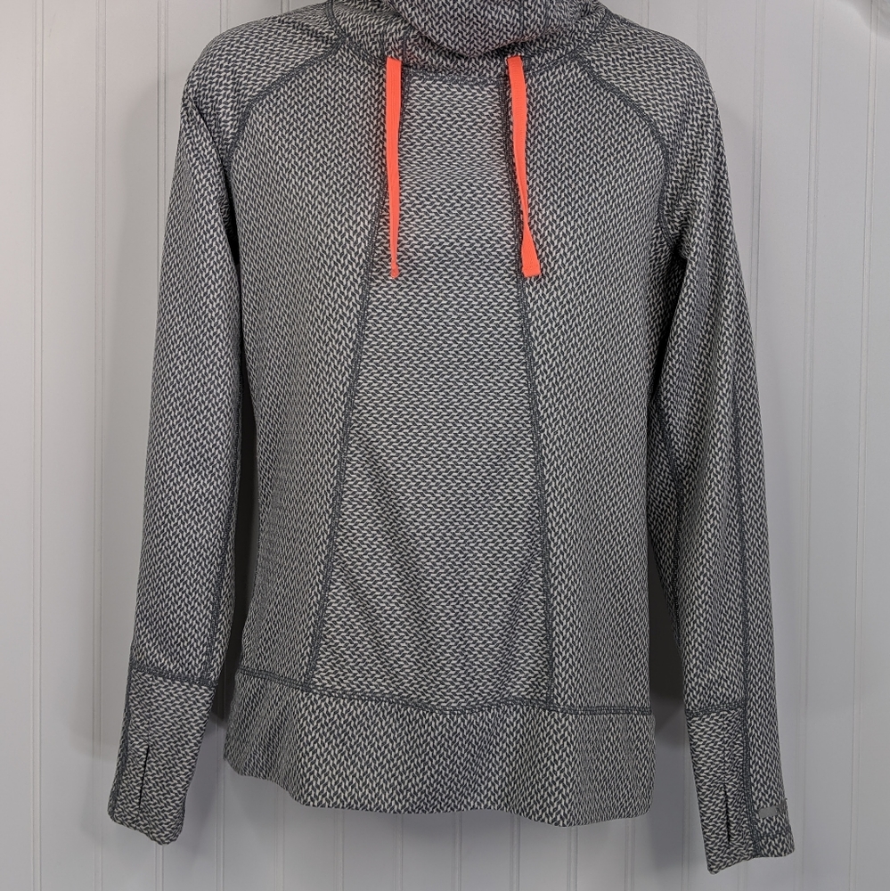 Avalanche Performance Layer Funnel Neck Pullover … - image 8